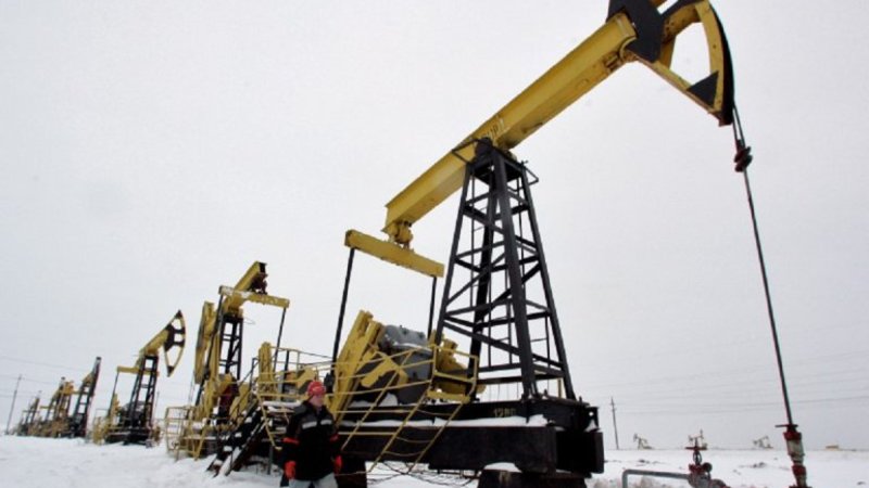 Rusia evalúa sumarse al recorte de producción de la OPEP en 2015