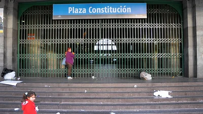 El paro del transporte provocará demoras hasta las 9, estimó Schmid El paro del transporte provocará demoras hasta las 9, estimó Schmid