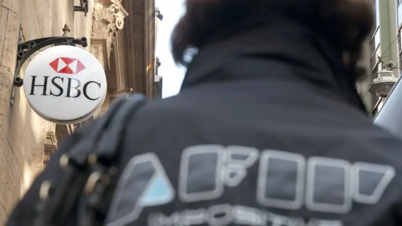 La AFIP denunció a directivos de HSBC por evasión fiscal y asociación ilícita La AFIP denunció a directivos de HSBC por evasión fiscal y asociación ilícita