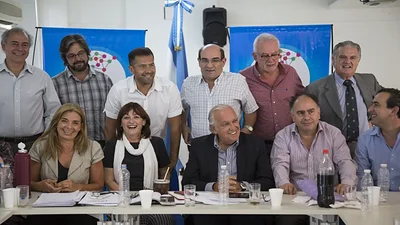 Ahora UNEN busca tener reglas de convivencia y funcionamiento interno Ahora UNEN busca tener reglas de convivencia y funcionamiento interno