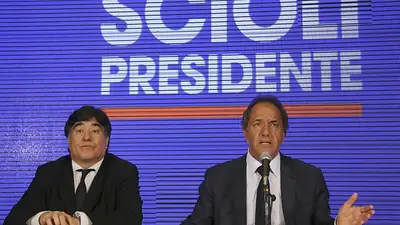 Scioli: "Los que están cambiando de posición son ellos" Scioli: "Los que están cambiando de posición son ellos"