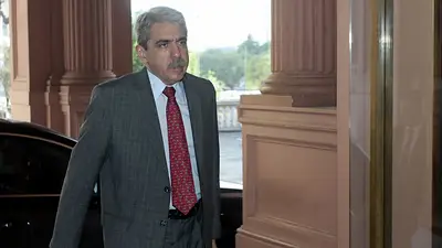 Aníbal recargado: "A Macri se le cae la baba por achicar los sueldos" Aníbal recargado: "A Macri se le cae la baba por achicar los sueldos"