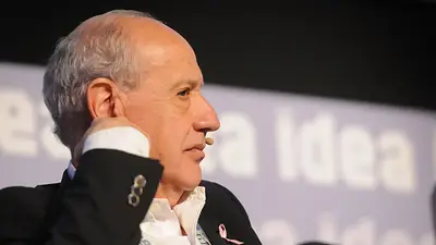 Lavagna: "Poner la responsabilidad en el peronismo por fallas en los que gobiernan es ridículo" Lavagna: "Poner la responsabilidad en el peronismo por fallas en los que gobiernan es ridículo"