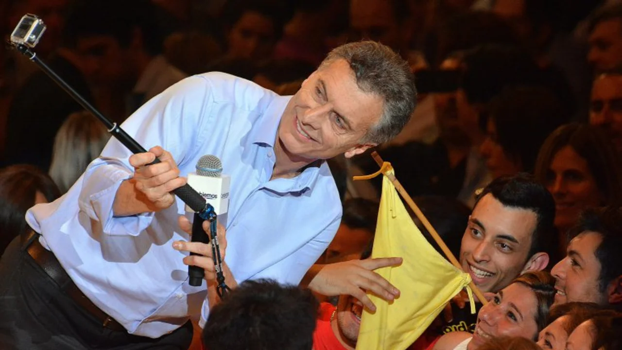 Elecciones 2015: Macri anunció que "revisará" a los empleados públicos