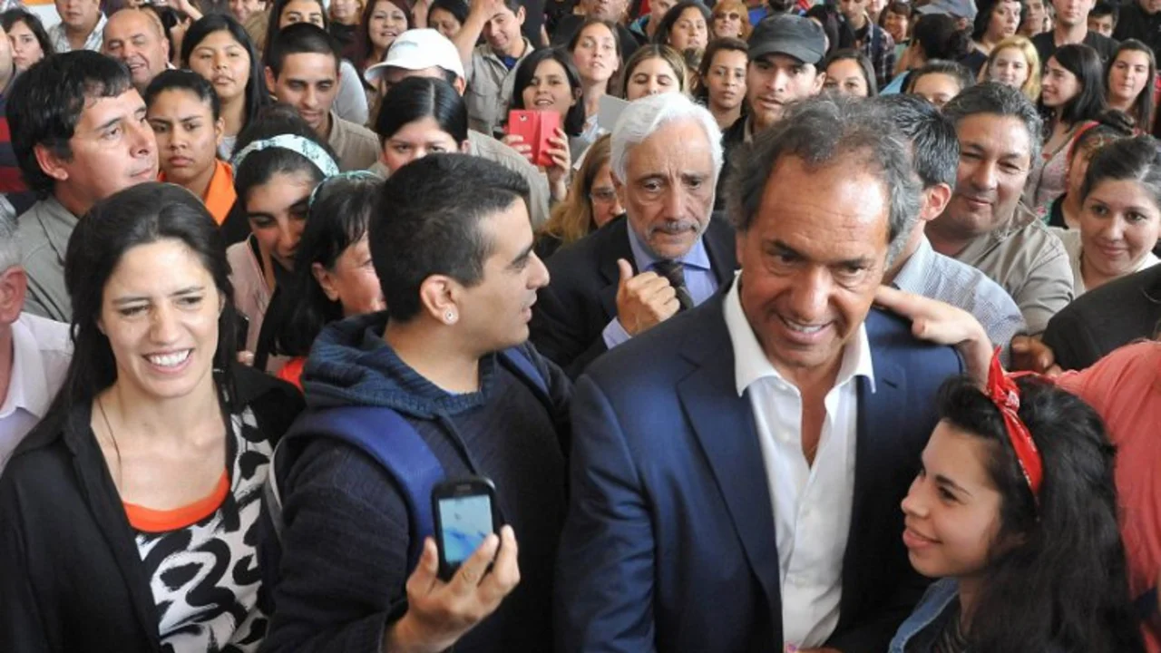 El furcio de Scioli sobre un economista de Macri