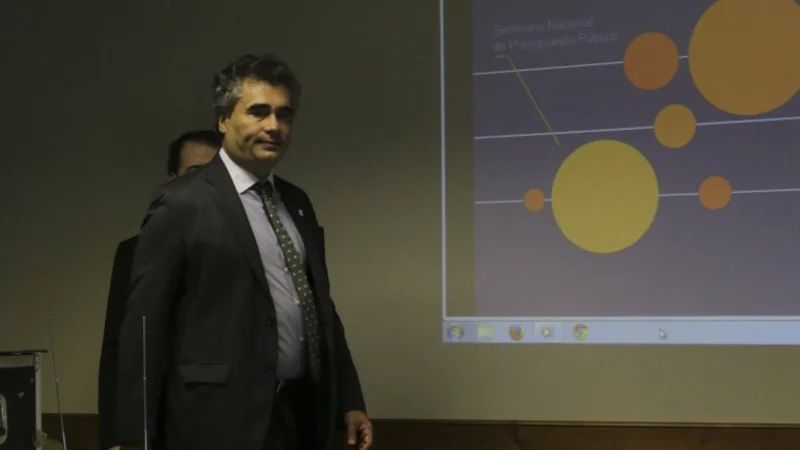 Vanoli ahora pone en duda su continuidad en el BCRA si gana Macri