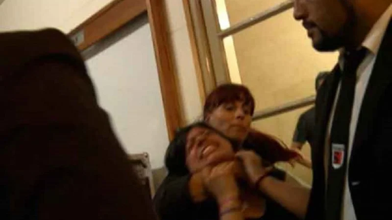 Brutal agresión a una mujer en Argentina Debate