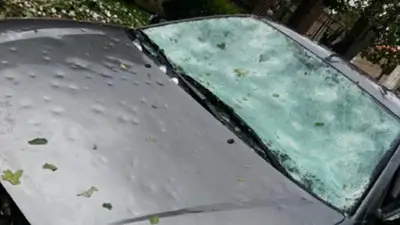 Impactantes imágenes de la tormenta de granizo que azotó Santa Fe Impactantes imágenes de la tormenta de granizo que azotó Santa Fe
