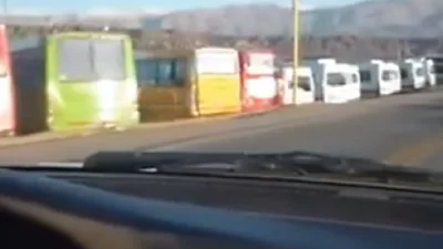 Video: Macri llevó más de 30 micros para cerrar su campaña en Jujuy Video: Macri llevó más de 30 micros para cerrar su campaña en Jujuy