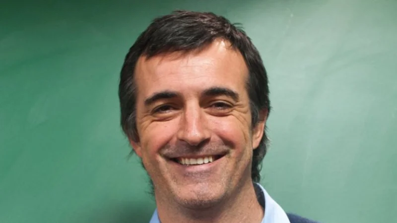 Esteban Bullrich propone "que sea un agravante agredir a un docente"