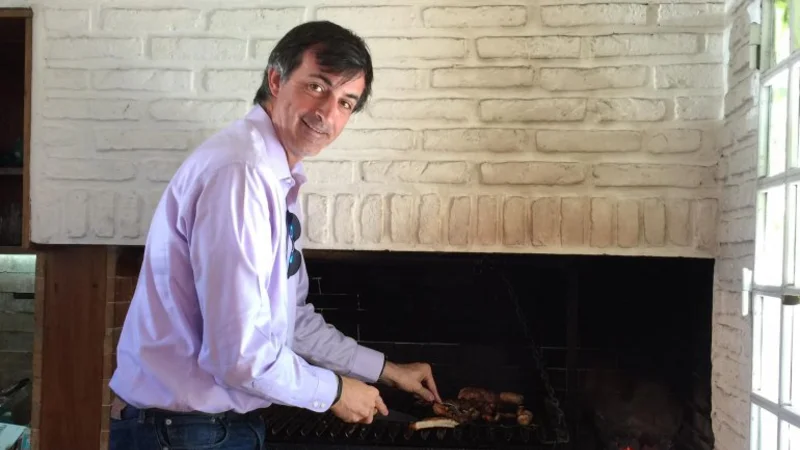 ¿Quejas, reclamos? Esteban Bullrich difundió su celular