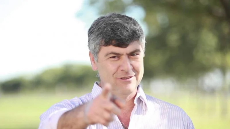 Un ministro de Macri tiene embargado su sueldo como diputado