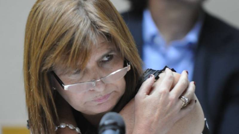 Transición de gobierno: Rodríguez se reunió con Bullrich y Burzaco Transición de gobierno: Rodríguez se reunió con Bullrich y Burzaco