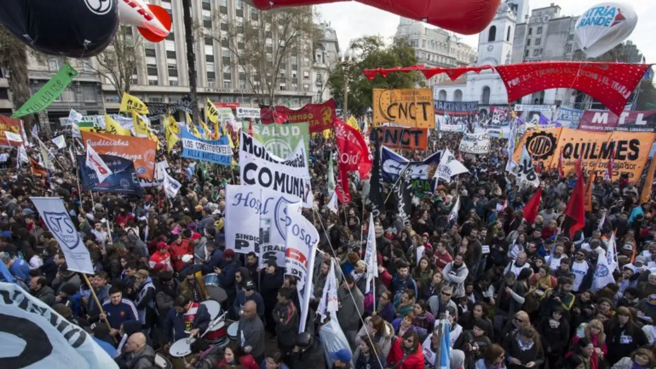 Sin la CGT, las dos CTA marchan esta tarde contra el Gobierno
