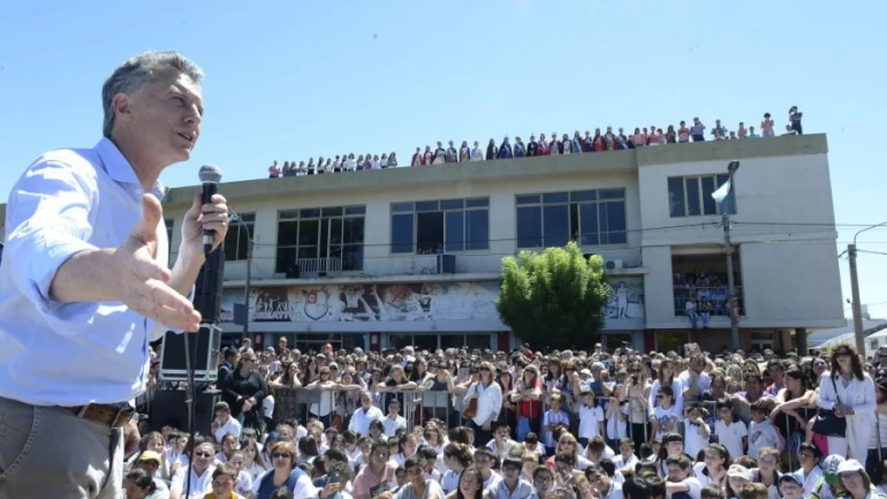 Con una inflación que ya supera el 40%, Macri afirmó: "Yo soy de los que creen que la inflación es la peor estafa hacia la gente humilde"