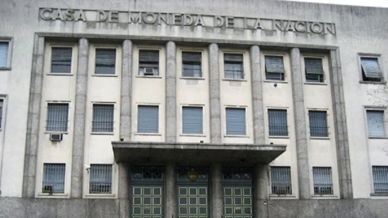 En la Casa de la Moneda brindan para que no haya más despidos