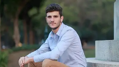 Piter Robledo eligió a un diputado de La Cámpora para irse de vacaciones Piter Robledo eligió a un diputado de La Cámpora para irse de vacaciones