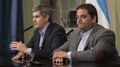 Insólito: en medio del alto desempleo, Cambiemos dará un taller para armar un CV Insólito: en medio del alto desempleo, Cambiemos dará un taller para armar un CV