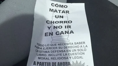 El lamentable libro de un abogado militante del partido neonazi que visitó la Rosada El lamentable libro de un abogado militante del partido neonazi que visitó la Rosada