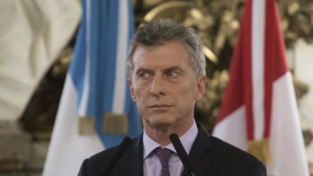 Macri no irá al funeral de Fidel en Cuba y la mandó a Malcorra