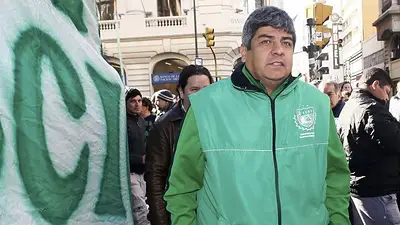 Pablo Moyano: "Nos van a tener que cortar la mano para firmar" Pablo Moyano: "Nos van a tener que cortar la mano para firmar"