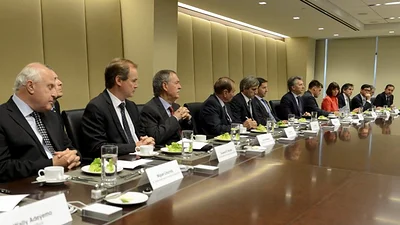 Macri en Nueva York: "Espero convencerlos de que la Argentina es el mejor país para sus inversiones" Macri en Nueva York: "Espero convencerlos de que la Argentina es el mejor país para sus inversiones"