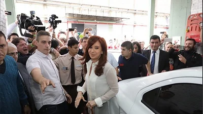 Cristina habló de la citación de Ercolini y dejó un mensaje a la militancia Cristina habló de la citación de Ercolini y dejó un mensaje a la militancia