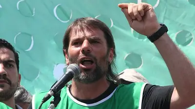Daniel Catalano: "Macri tiene un desprecio profundo hacia los laburantes y trabajadores del Estado" Daniel Catalano: "Macri tiene un desprecio profundo hacia los laburantes y trabajadores del Estado"