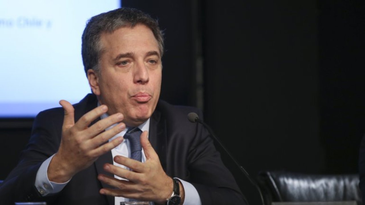 Dujovne se reunió con el FMI para analizar la reforma tributaria