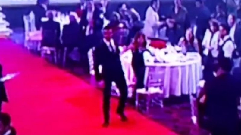 ESCÁNDALO EN LOS MARTÍN FIERRO: Denuncian que Diego Leuco agredió a una mujer y se quiso agarrar a trompadas