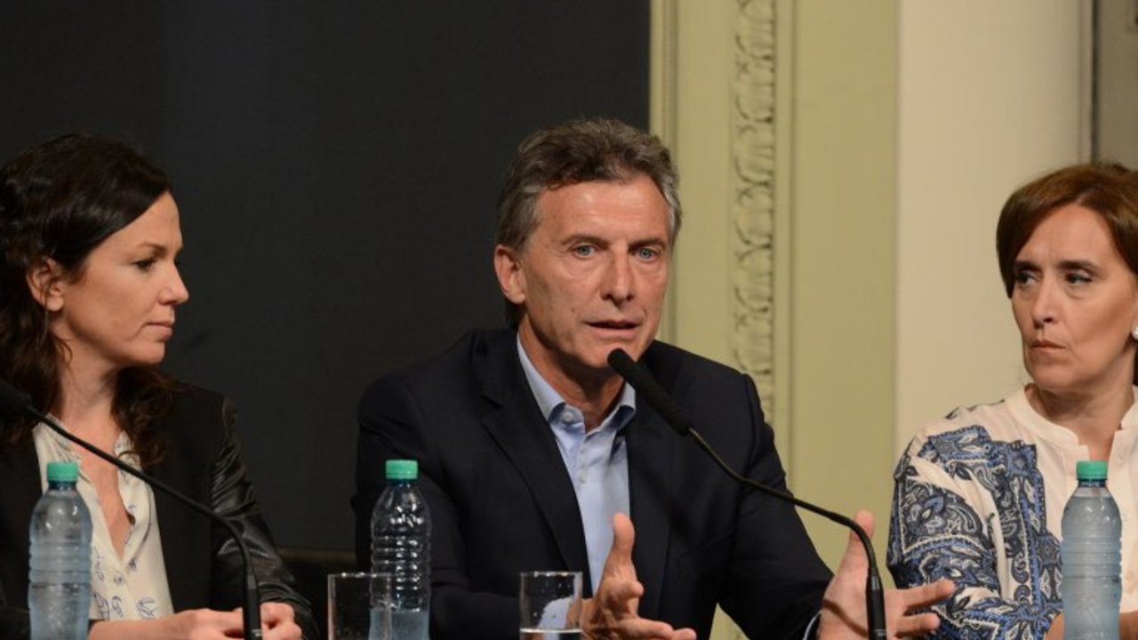 Macri amenazó con meter preso al líder de la UOCRA para que acepte la flexibilización