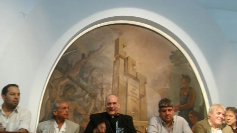 Pablo Moyano comienza a formar un frente contra la reforma laboral