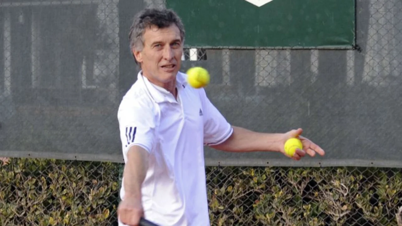 Macri tuvo que visitar al médico luego de jugar un partido de tenis
