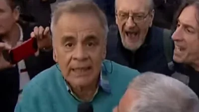 TN desplazó a Julio Bazán de la cobertura del submarino en Mar del Plata TN desplazó a Julio Bazán de la cobertura del submarino en Mar del Plata
