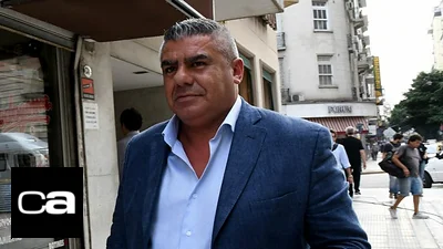 Insólito: Le robaron a los jugadores de Platense en el club de 'Chiqui' Tapia Insólito: Le robaron a los jugadores de Platense en el club de 'Chiqui' Tapia