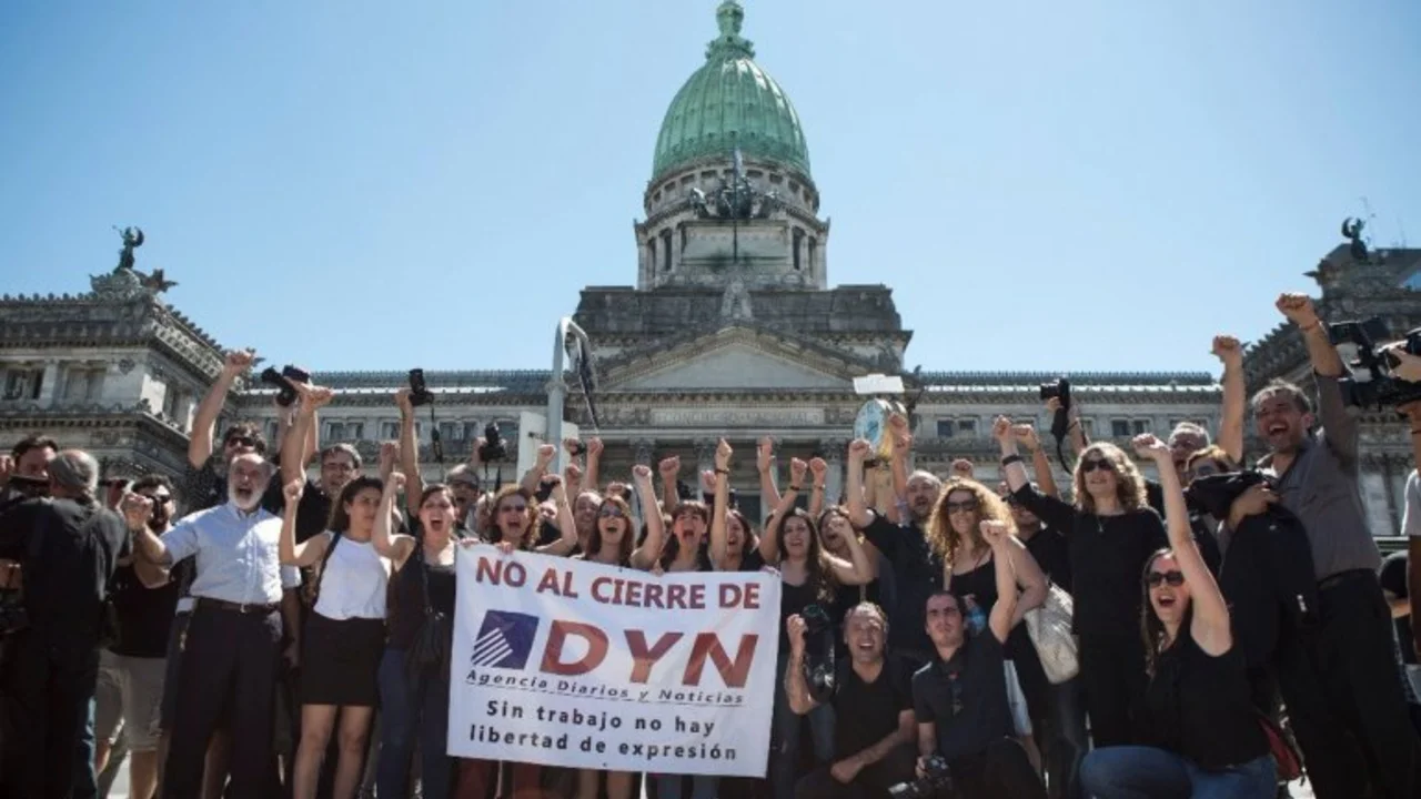 El último mensaje de los trabajadores de la agencia DYN