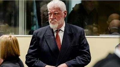 Un criminal de guerra tomó veneno durante su juicio Un criminal de guerra tomó veneno durante su juicio