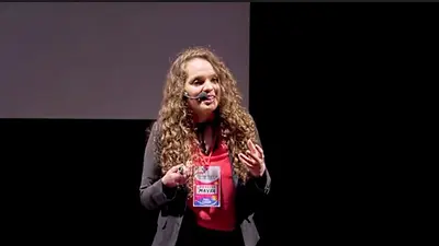 Mayra Arena: "Tengo imagen positiva de Cristina y Macri es el enemigo" Mayra Arena: "Tengo imagen positiva de Cristina y Macri es el enemigo"