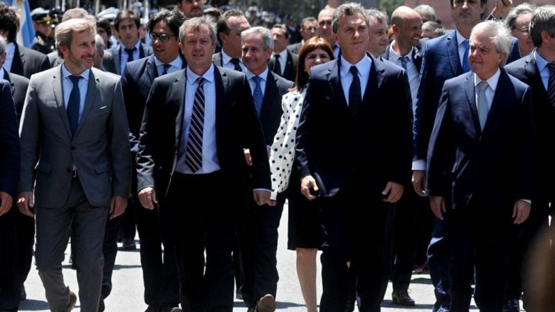 Alfonso Prat Gay destrozó a Macri y lo culpó de generar las condiciones para la llegada del FMI