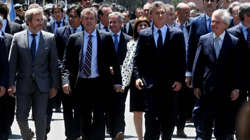 Alfonso Prat Gay destrozó a Macri y lo culpó de generar las condiciones para la llegada del FMI