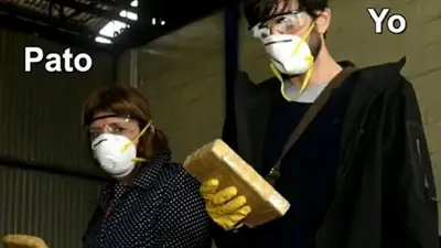 El insólito video sobre la quema de drogas que organizó Patricia Bullrich El insólito video sobre la quema de drogas que organizó Patricia Bullrich