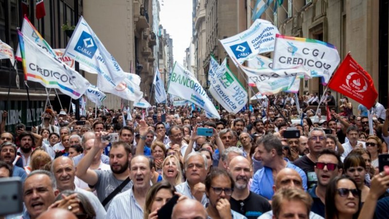 Paritarias: bancarios lograron un 12% adicional y llegan al 40% en 2018