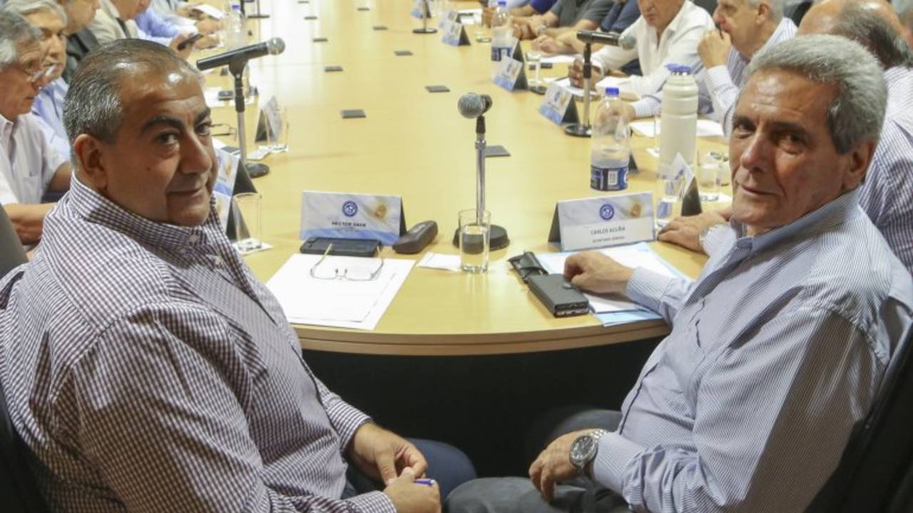 Acuerdo entre el Gobierno y la CGT: Propina o derechos