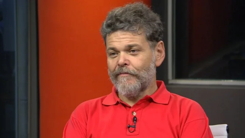 Le volvieron a suspender un show a Alfredo Casero