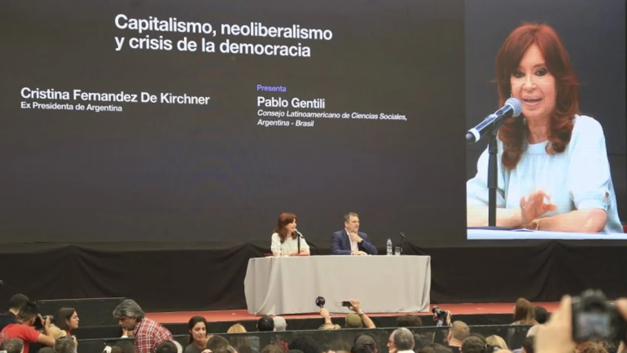 Repercusiones de la "contracumbre" del G20: unidad, paro y candidaturas para el 2019
