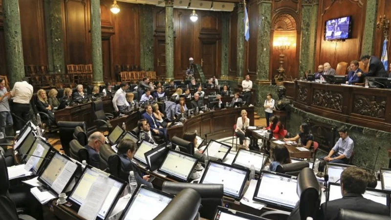 Ciudad: el PRO consiguió aprobar la UNICABA y peligran 29 profesorados