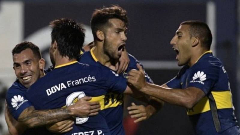 Tévez, "Wanchope" Ábila y Pablo Pérez podrían perderse la final por insultar a un oficial de Conmebol Tévez, "Wanchope" Ábila y Pablo Pérez podrían perderse la final por insultar a un oficial de Conmebol