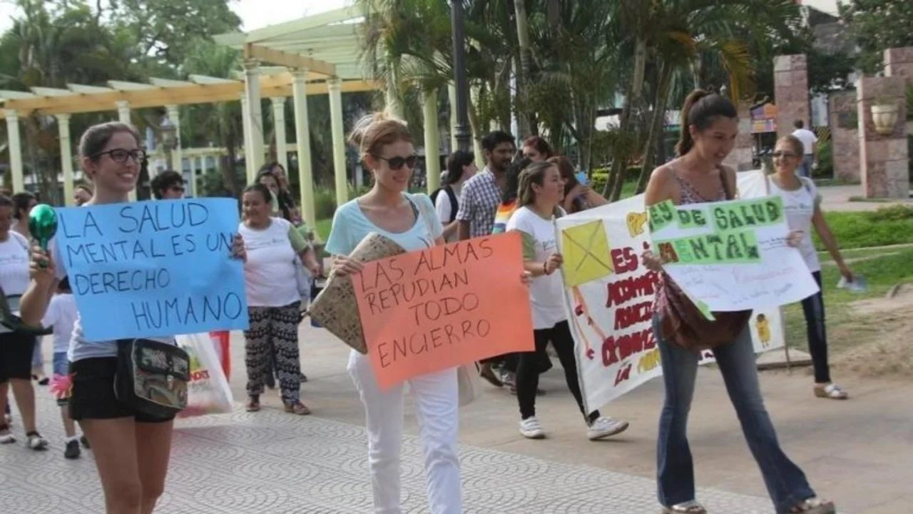 El brutal ajuste en Salud dejó 94 trabajadores despedidos y barrios sin contención