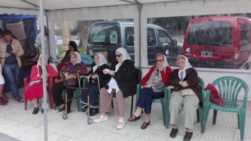 Las Madres de Plaza de Mayo desafían al G20 y harán su "ronda de los jueves"