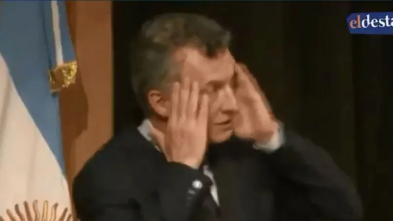 Mauricio Macri inventó una palabra en medio del discurso con Macron